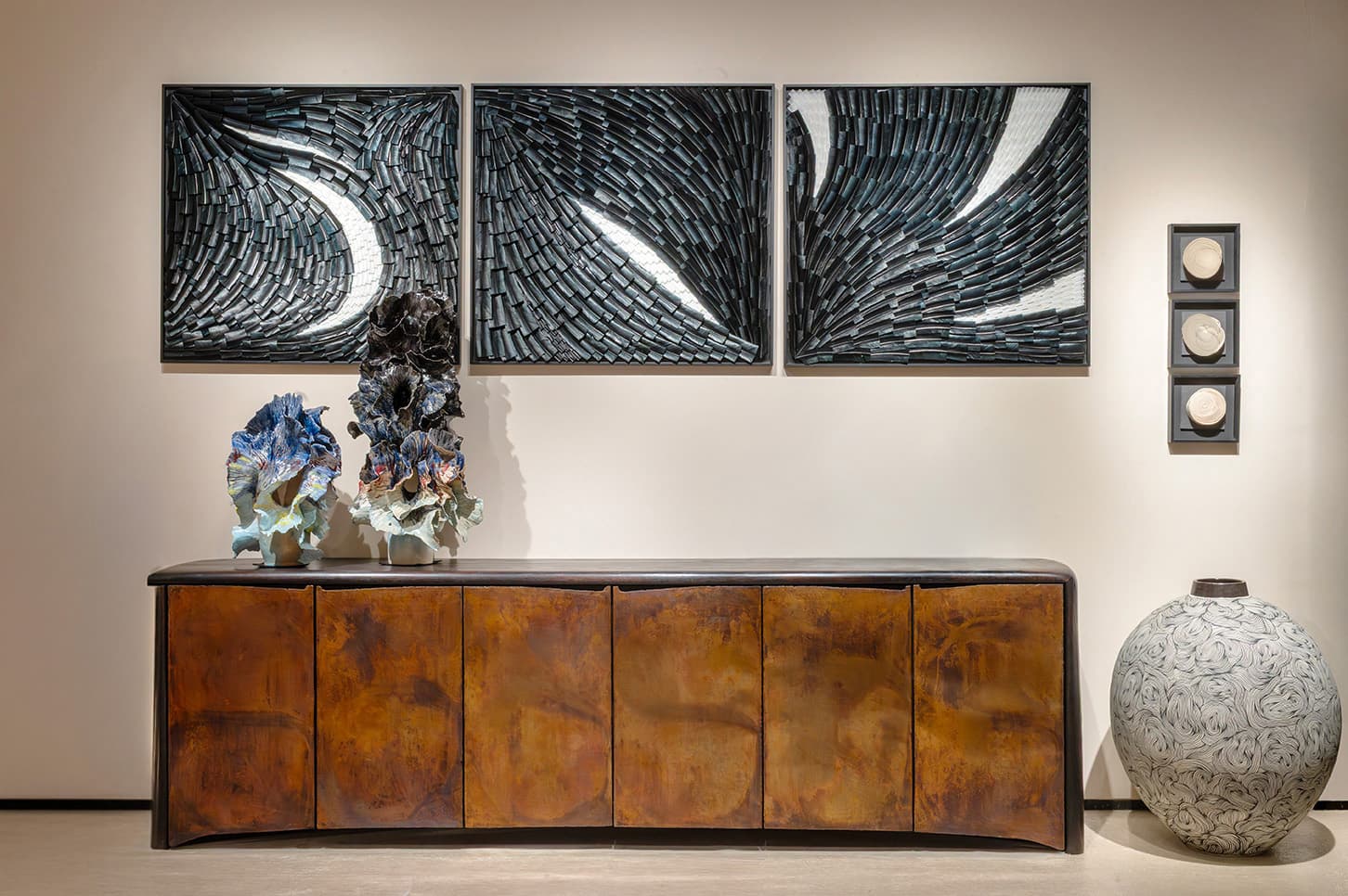 Metallic Radiance and Poetic Ceramic